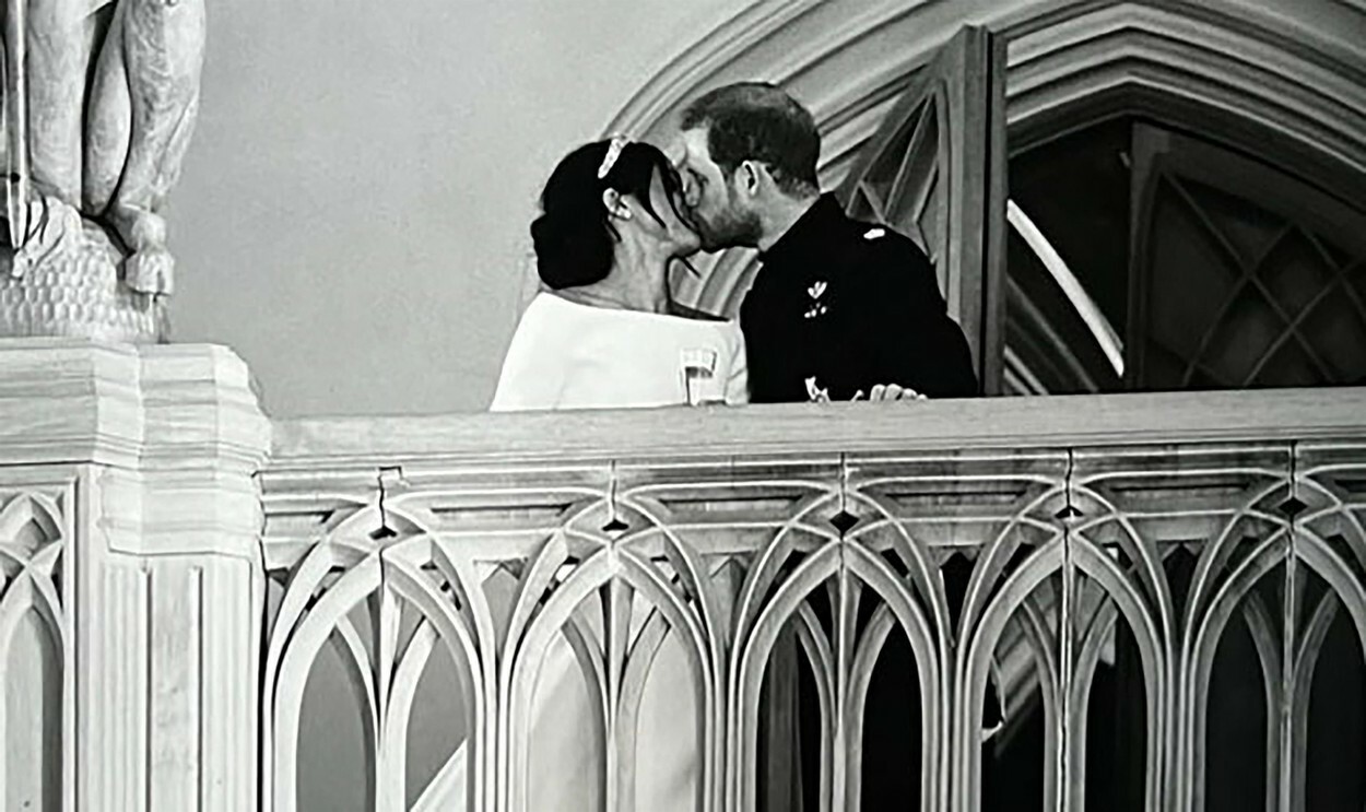 Imagini nevăzute cu prințul Harry și Meghan Markle. Cuplul a făcut publice fotografii din albumul lor de familie | FOTO - Imaginea 18