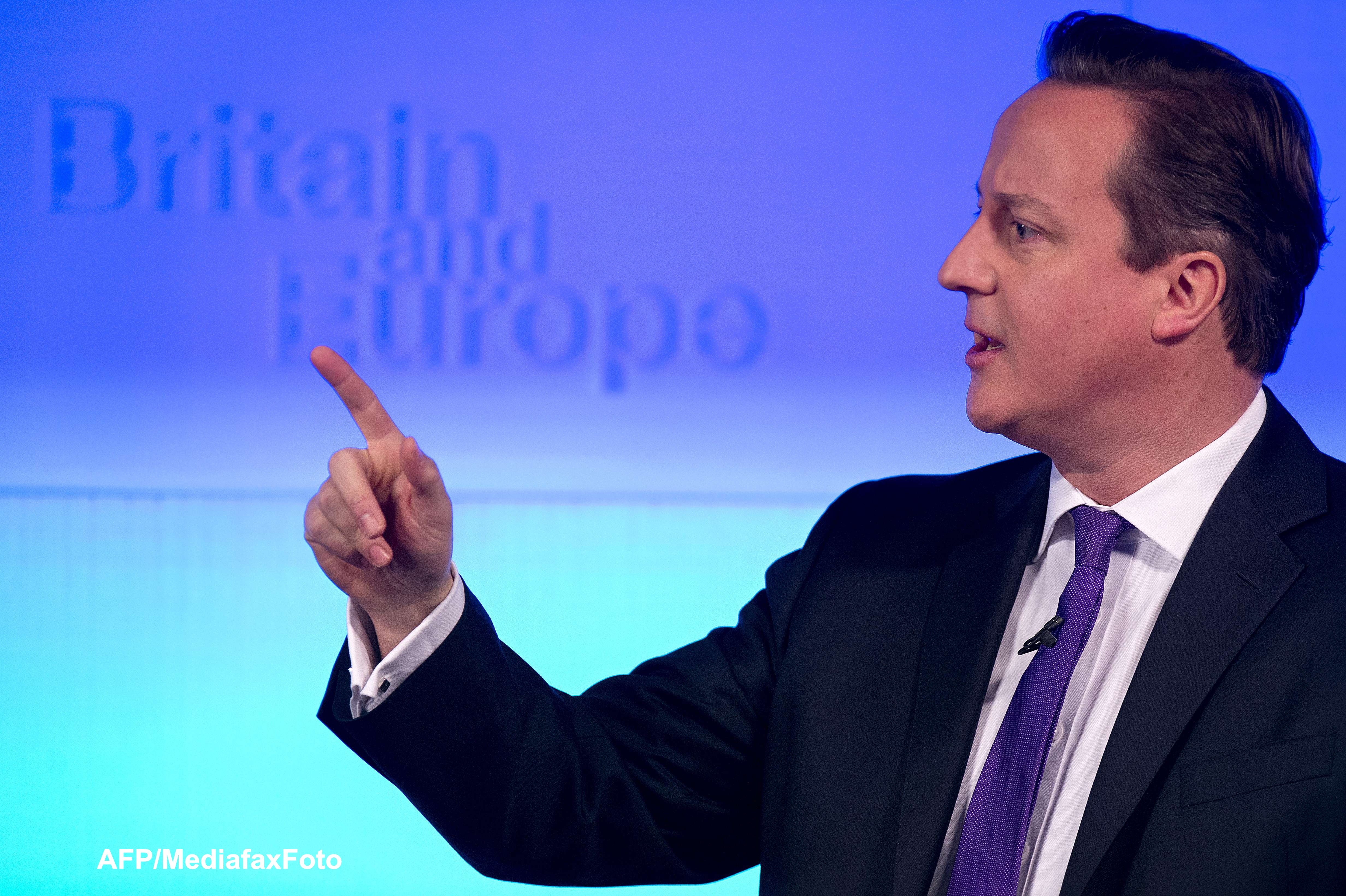 David Cameron: Afluxul de imigranti romani si bulgari va fi mult mai mic decat cel al polonezilor