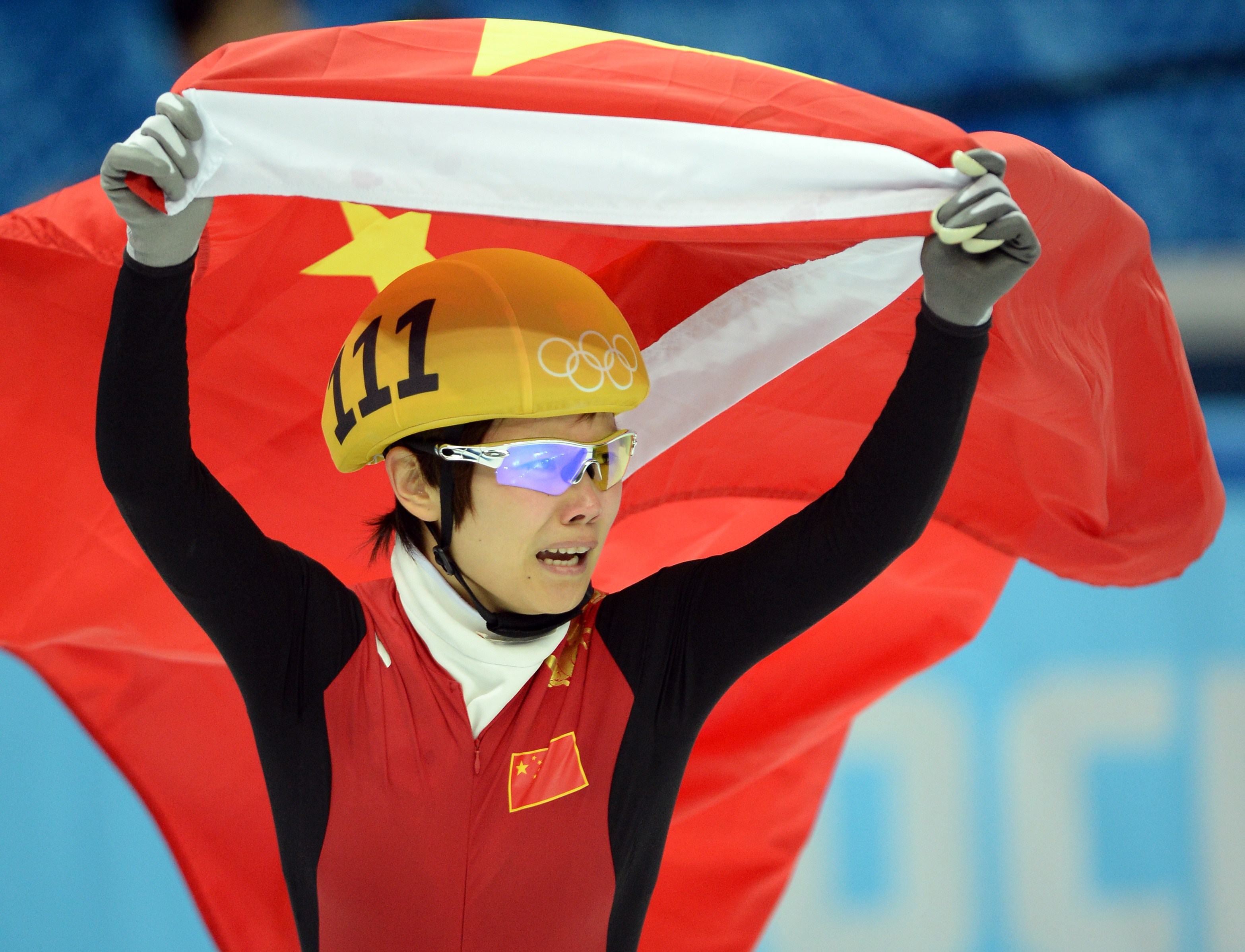Jocurile Olimpice de la Soci. O chinezoaica a luat aurul la patinaj viteza dupa ce toate adversarele ei au cazut