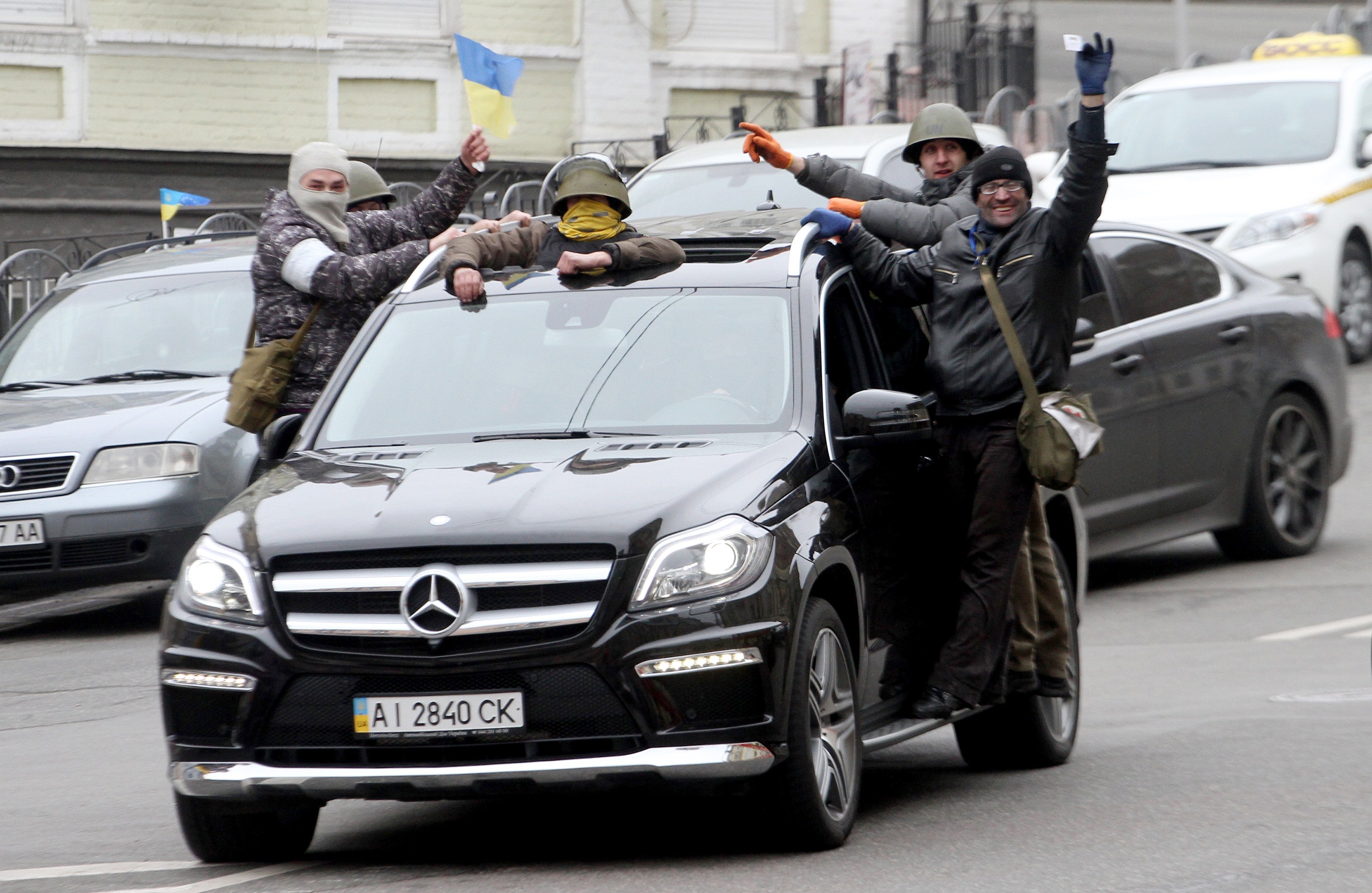 Ucraina are un presedinte interimar: Aleksandr Turcinov. Ce i-a spus Angela Merkel la telefon Iuliei Timosenko - Imaginea 21