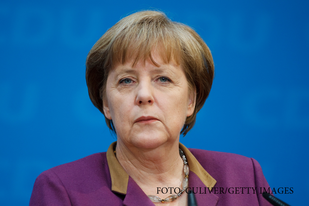 Politia germana a descoperit un cap de porc in fata biroului de deputat al Angelei Merkel. Biletelul de care era insotit