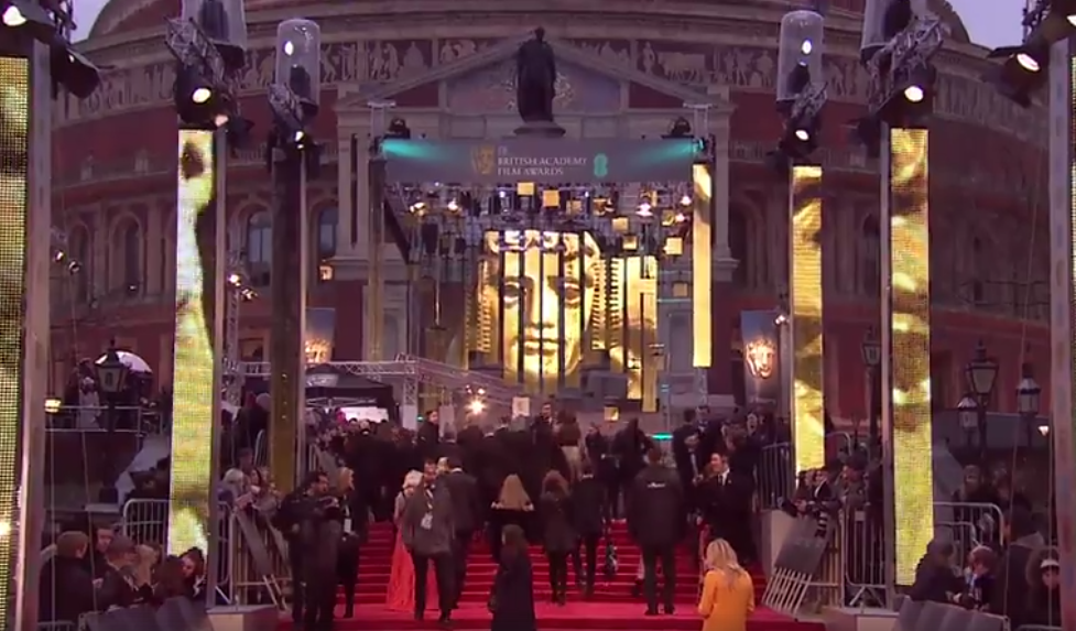 Vedeta care sustine protestele din Romania de pe covorul rosu de la Premiile BAFTA. Favoritii fiecarei categorii
