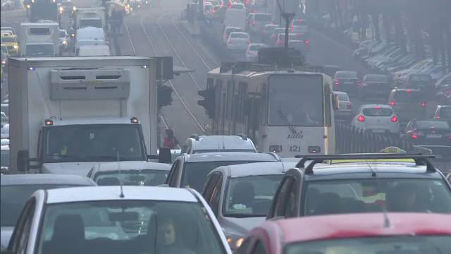 România, sufocată de rable. Cei mai afectați de mașini, majoritatea vechi de 11 ani
