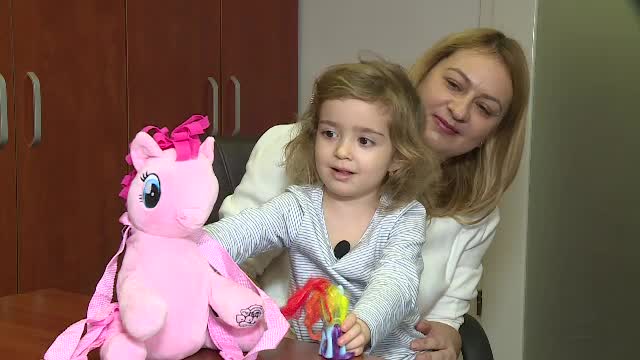 Copii cu probleme cardiace grave, operați gratuit la Monaco datorită unui medic român
