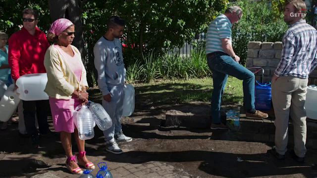 Cape Town, un oraş cu 4 milioane de locuitori, riscă să devină primul din lume care va rămâne fără apă
