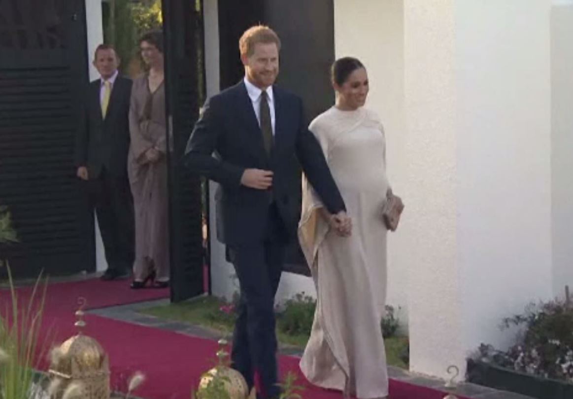 Ducesa de Sussex a strălucit la recepţia oferită la ambasada britanică în Maroc
