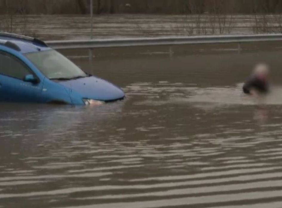 Germania, afectată serios de inundații în trei mari regiuni. Care este cauza fenomenelor extreme
