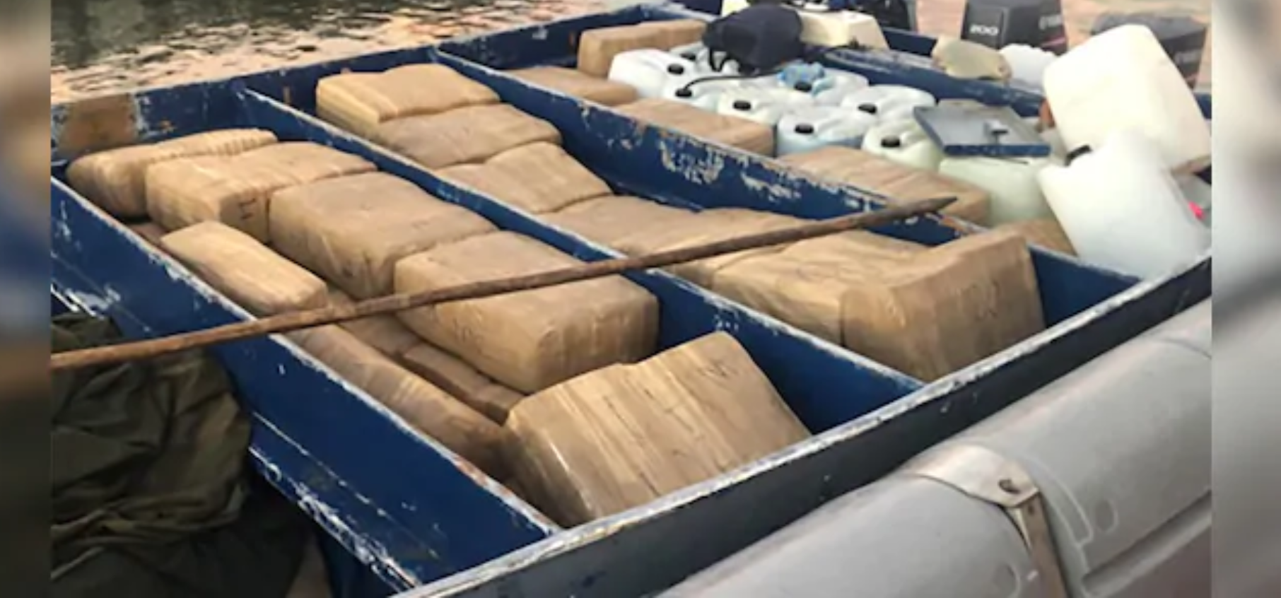 FOTO. Descoperirea de 90 de milioane $ făcută de autoritățile mexicane pe o barcă - Imaginea 2