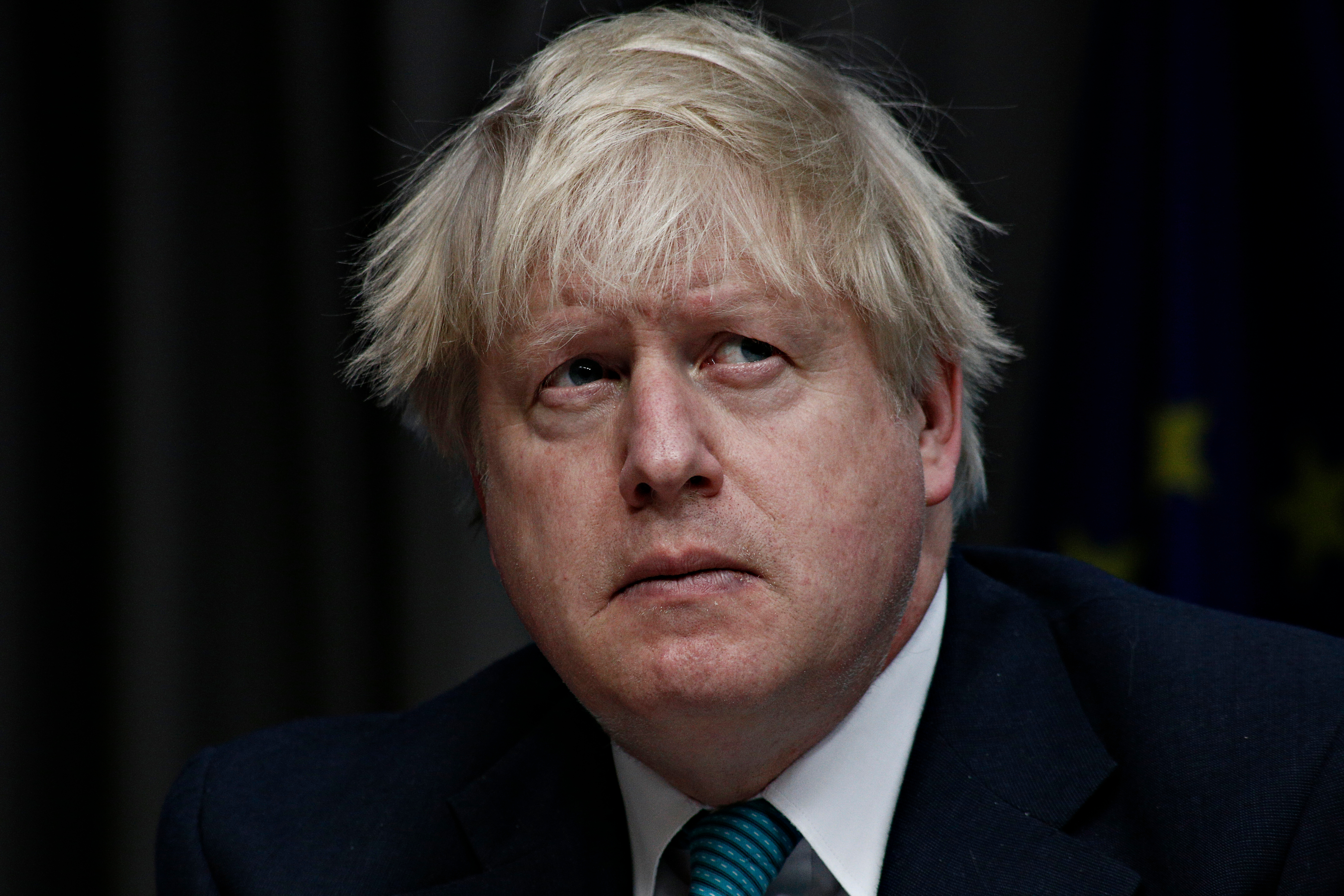 Boris Johnson a refuzat să comenteze dezvăluirile făcute de Harry şi Meghan. Reacția Casei Albe