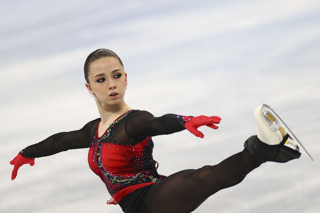Kamila Valieva are dreptul de a continua să participe la Jocurile Olimpice, anunţă Comitetul Olimpic Rus
