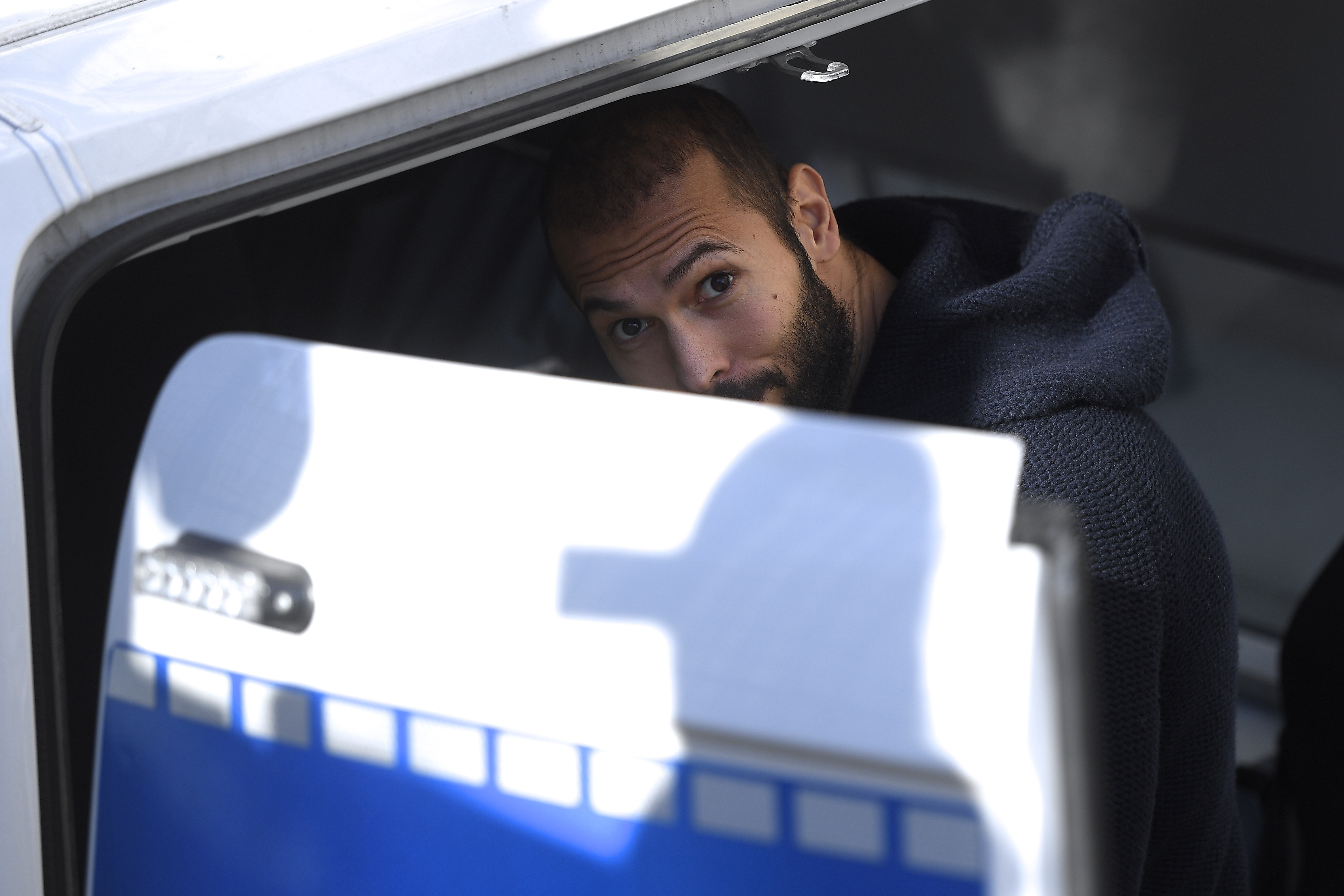 Avocata fraților Andrew și Tristan Tate afirmă că detenția lor în România „încalcă dreptul internațional” | VIDEO - Imaginea 1