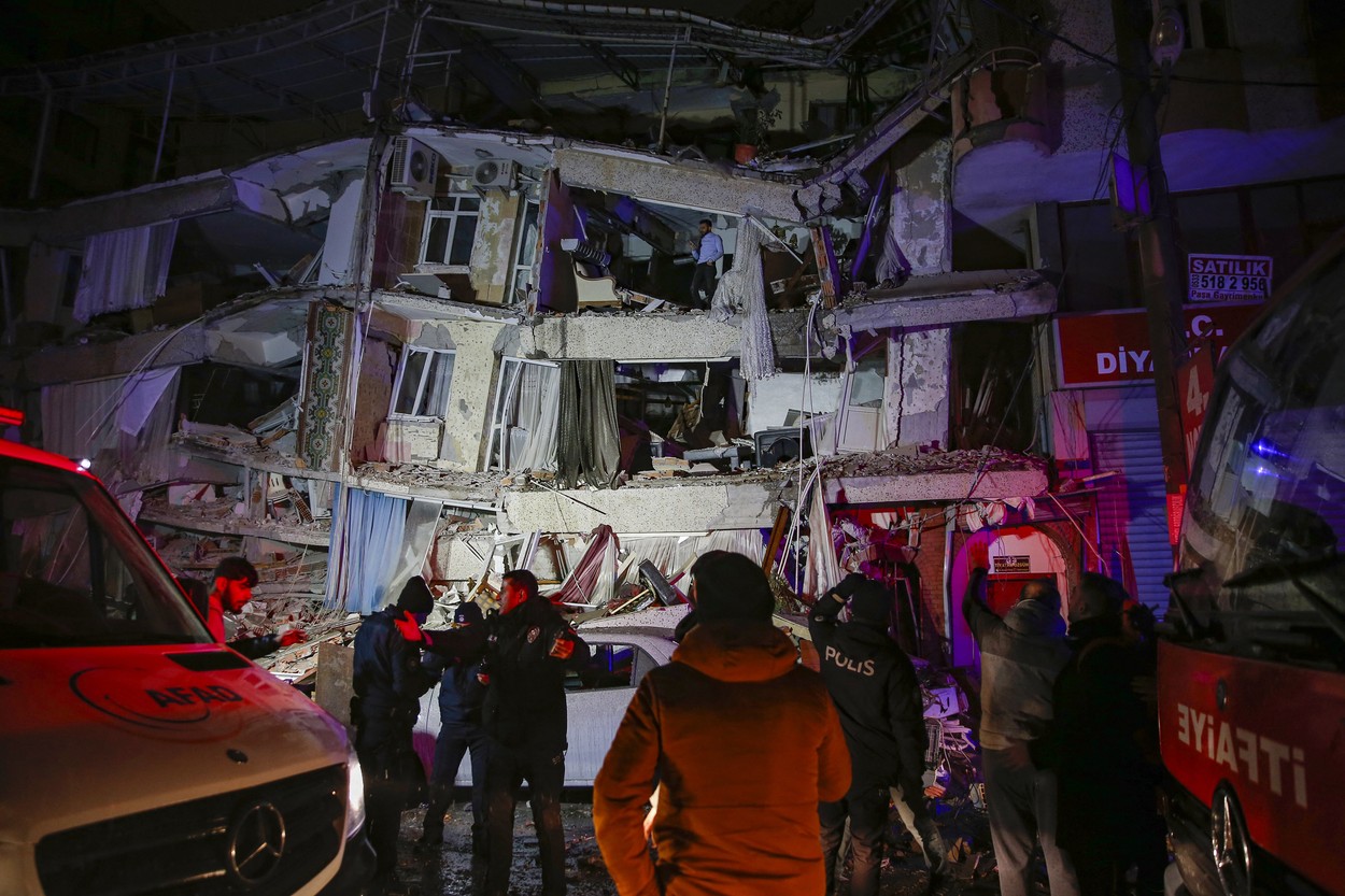 Cutremur de 7,8 în Turcia și Siria. Bilanț uriaș al victimelor. Vremea rea, obstacol pentru salvatori VIDEO și GALERIE FOTO - Imaginea 13