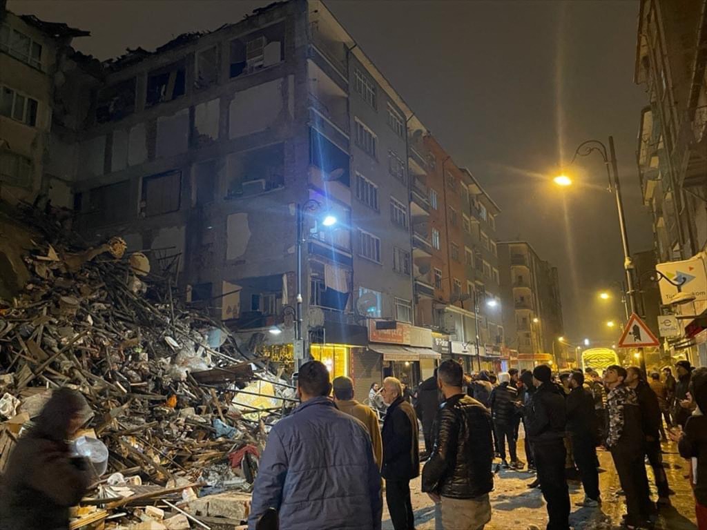 Cutremur de 7,8 în Turcia și Siria. Bilanț uriaș al victimelor. Vremea rea, obstacol pentru salvatori VIDEO și GALERIE FOTO - Imaginea 21