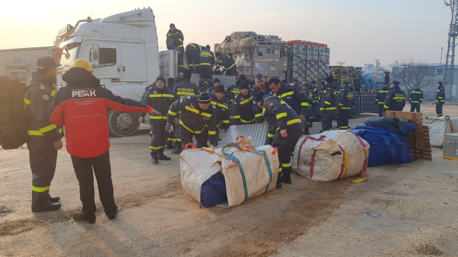 Echipa de sprijin din România, formată din personal de căutare-salvare, medici şi asistenţi SMURD, a ajuns în provincia Hatay - Imaginea 3