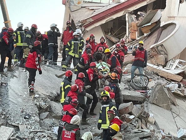 Cutremure în Turcia și Siria. Peste 20.000 de oameni au murit. Banca Mondială oferă 1,78 miliarde de dolari ajutor Turciei - Imaginea 45