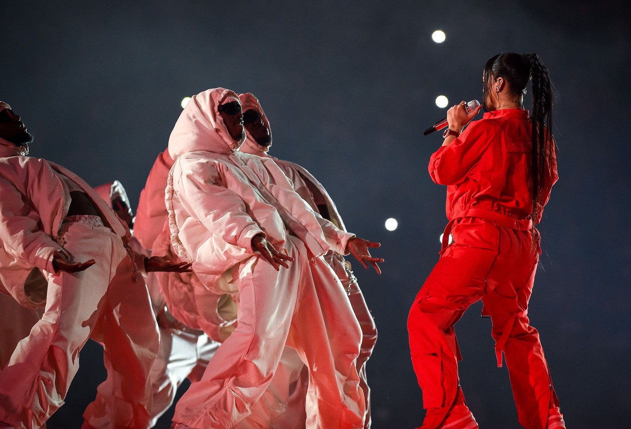 Rihanna este însărcinată. Cântăreața și iubitul ei așteaptă al doilea copil | GALERIE FOTO - Imaginea 7
