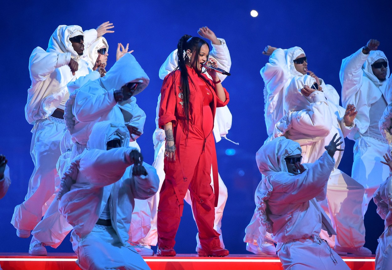 Rihanna este însărcinată. Cântăreața și iubitul ei așteaptă al doilea copil | GALERIE FOTO - Imaginea 9