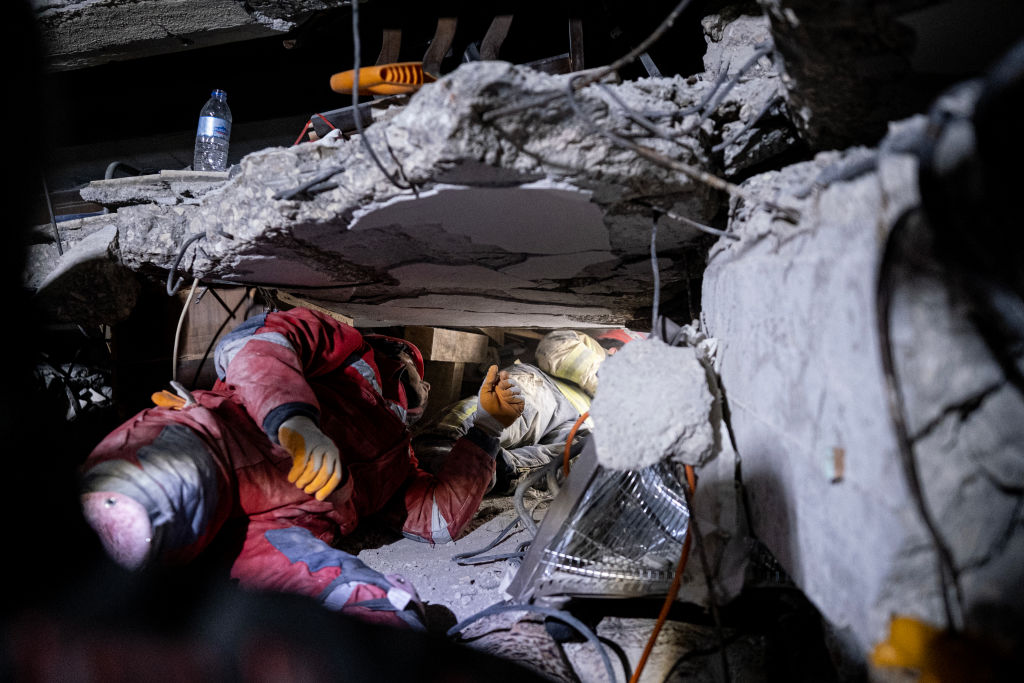 Cutremure în Turcia și Siria: Continuă salvările miraculoase chiar și după mai bine de 200 de ore | GALERIE FOTO - Imaginea 4