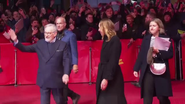 Steven Spielberg a primit Ursul de Aur pentru întreaga carieră, la Festivalul de film de la Berlin. GALERIE FOTO - Imaginea 16