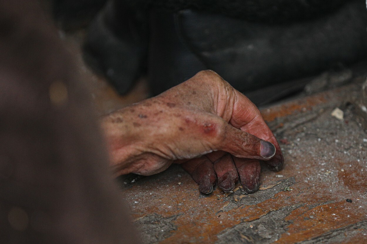 Un an de lacrimi și de moarte în Ucraina | Bucea, masacrul care nu va fi uitat niciodată | GALERIE FOTO - Imaginea 23