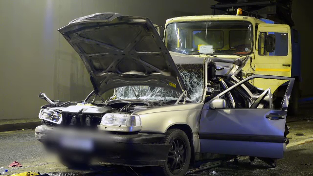 Tragedie produsă de un șofer începător care a condus cu viteză în Timișoara. Doi tineri de 20 de ani au murit - Imaginea 1