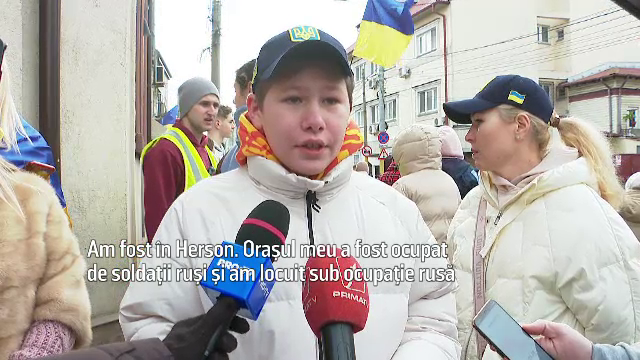 O mie de ucraineni au manifestat la Constanța. Refugiată: “Am trecut prin toate chinurile Iadului”. Cum au mulțumit României - Imaginea 14
