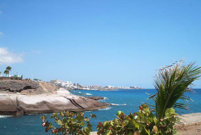 Ofertele agentiilor de turism in extra-sezon. Cat costa vacanta in Tenerife