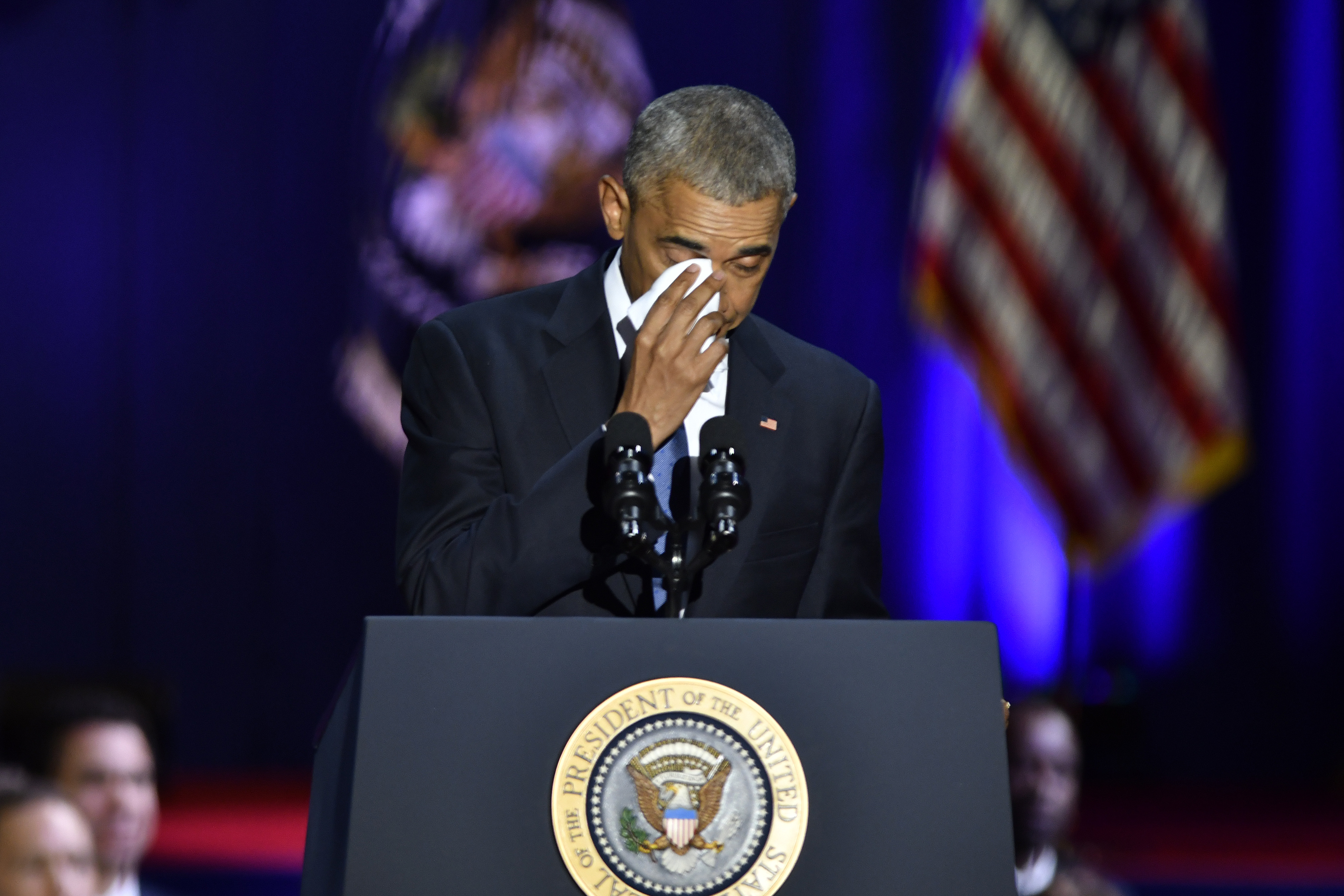 Barack Obama, discurs de ADIO la Chicago, dupa 8 ani de mandat. Declaratie in lacrimi pentru sotia sa, Michelle. VIDEO