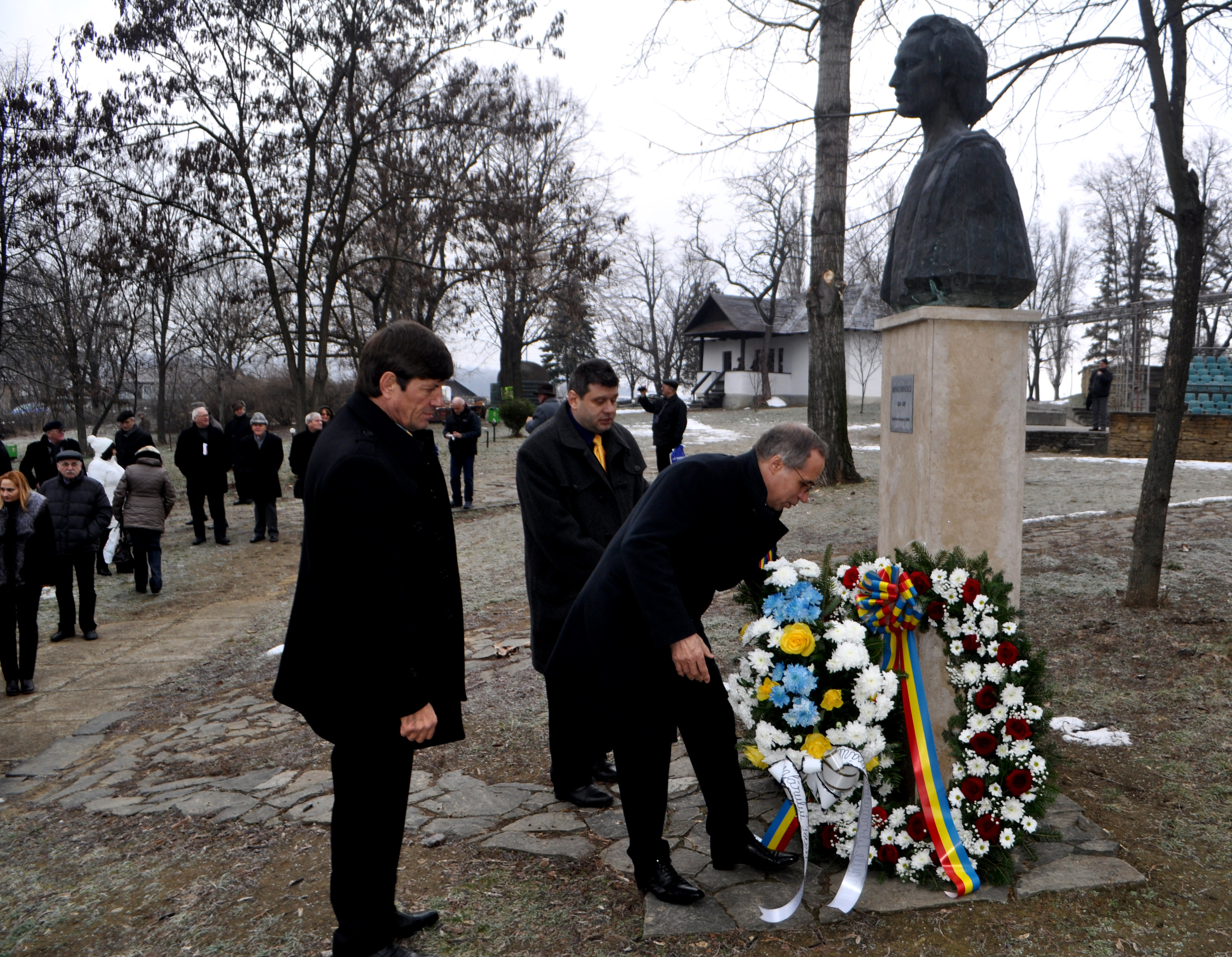 168 de ani de la nașterea lui Mihai Eminescu. Mesajul premierului Tudose, de 15 ianuarie
