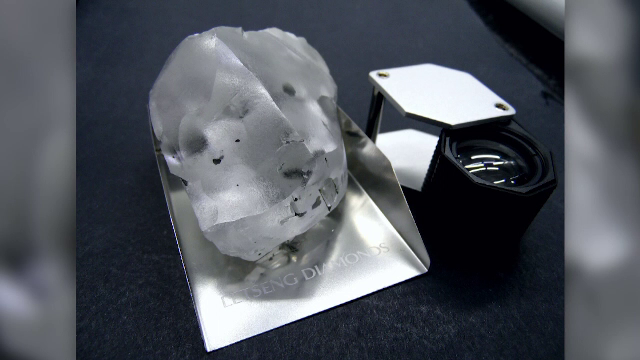 Diamant de 910 carate, găsit într-o mină din Lesotho
