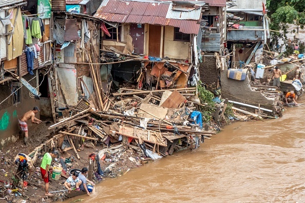 Inundații grave în Indonezia, în zona capitalei. Cel puțin 53 de persoane au murit - Imaginea 12