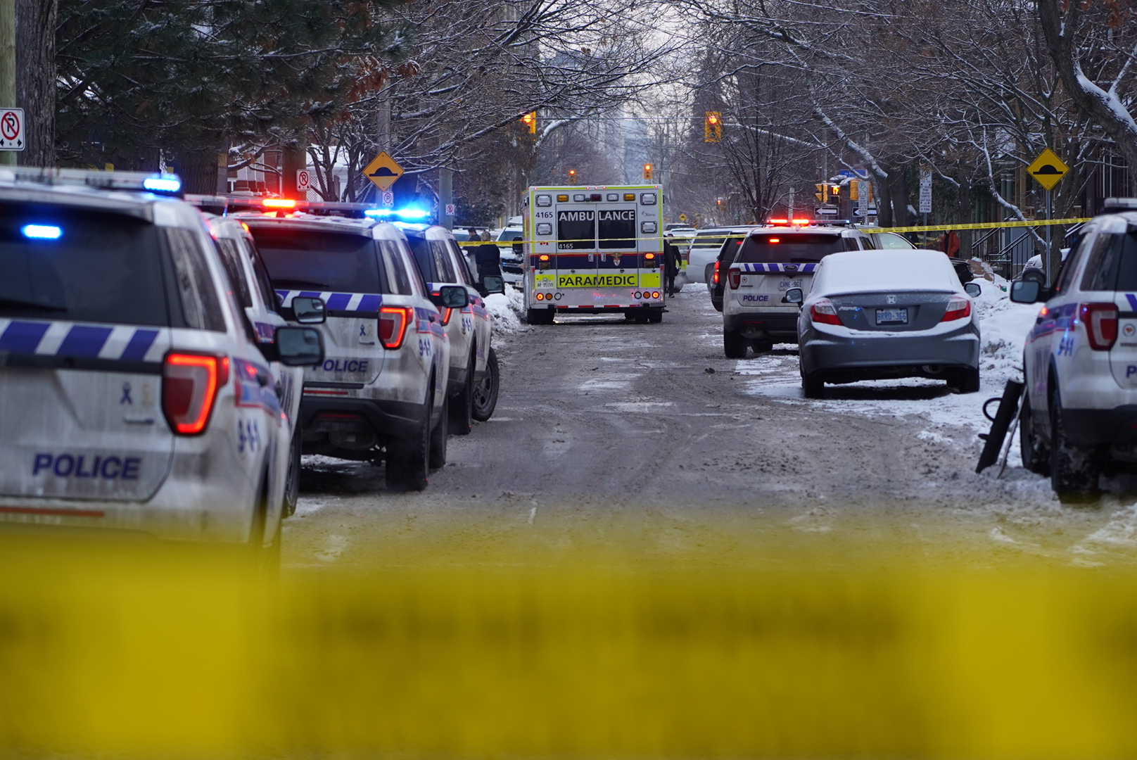 Alertă în Canada. Atac armat cu 1 mort și 3 răniți în centrul capitalei Ottawa
