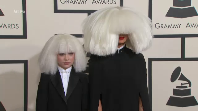 Decizia celebrei cântărețe Sia, în privința băiețelului pe care l-a adoptat