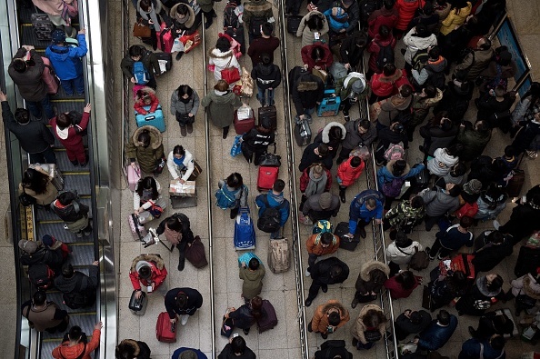 A început “cea mai mare migrație umană”. Chinezii se întorc acasă de Anul Nou - Imaginea 3