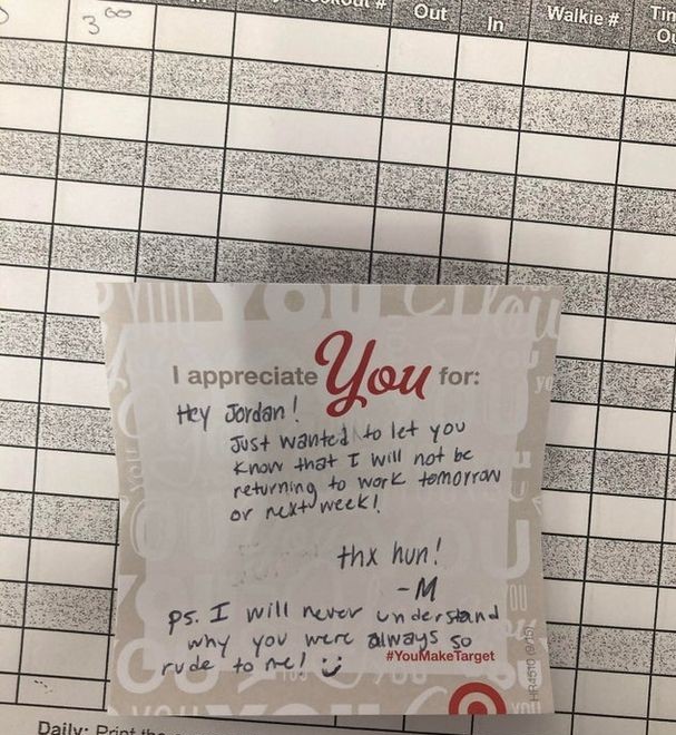 Modul inedit prin care o femeie și-a dat demisia de la un supermarket. Ce mesaj i-a transmis șefului său. FOTO