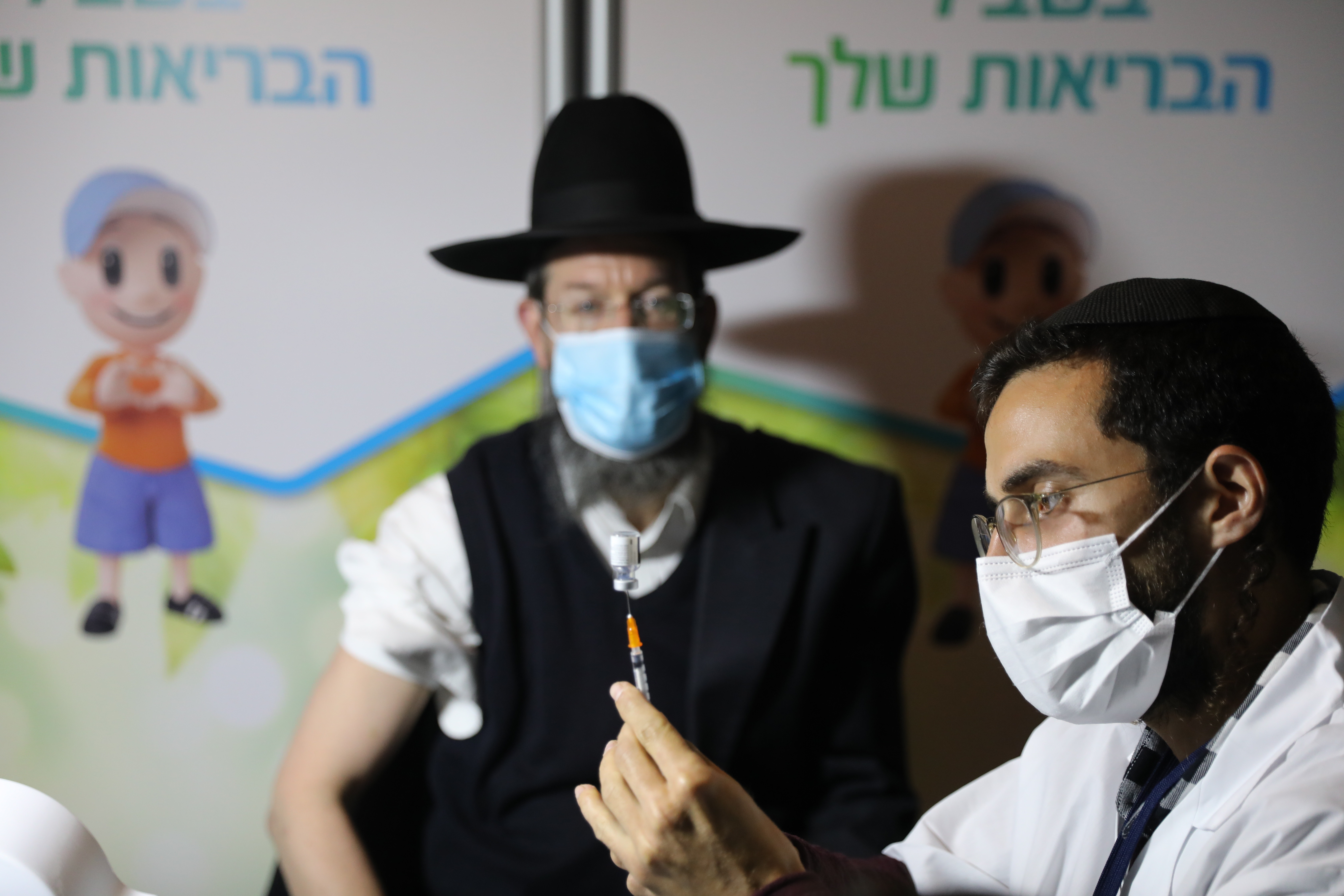 Prețul plătit de Israel pentru a ajunge țara cu cea mai mare rată de vaccinare