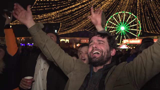 Petrecerile și artificiile de Revelion i-au cucerit pe străini: „Eu vin din Iordania. E minunat aici”