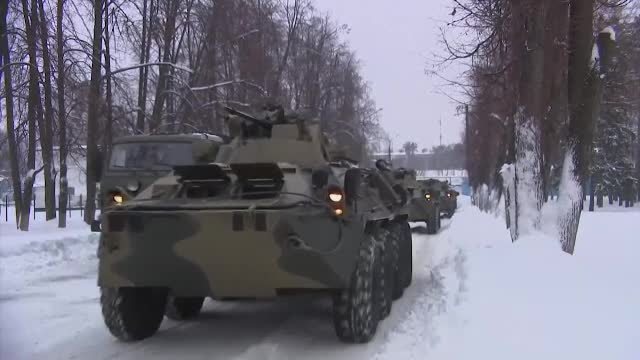 VIDEO: Momentul în care blindatele Rusiei de ”menținere a păcii” pleacă spre Kazahstan