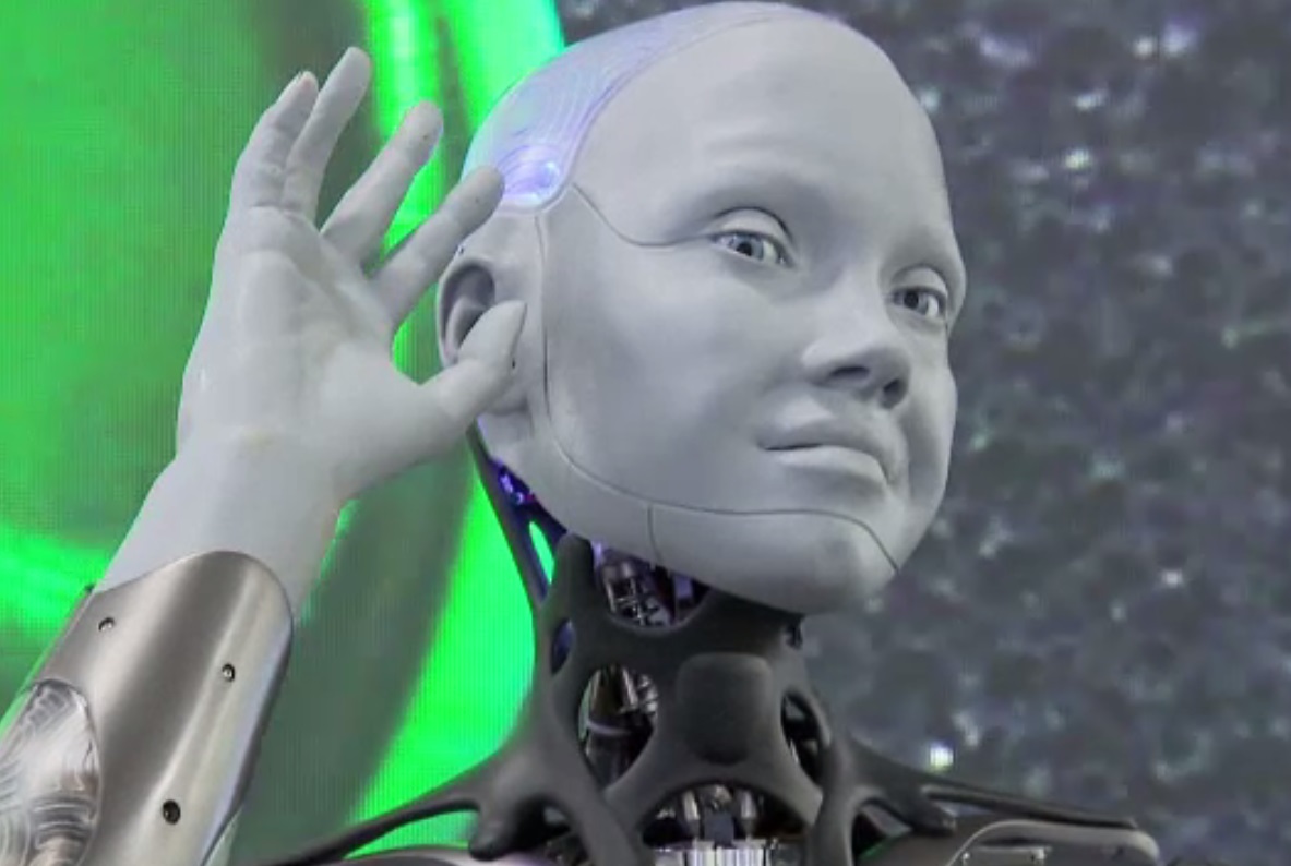 iLikeIT. Robotul umanoid Ameca, atracția principală a târgului de tehnologie din Las Vegas