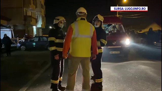 Un bloc întreg din Lugoj a fost evacuat în miez de noapte din cauza unui miros. De ce la era, de fapt
