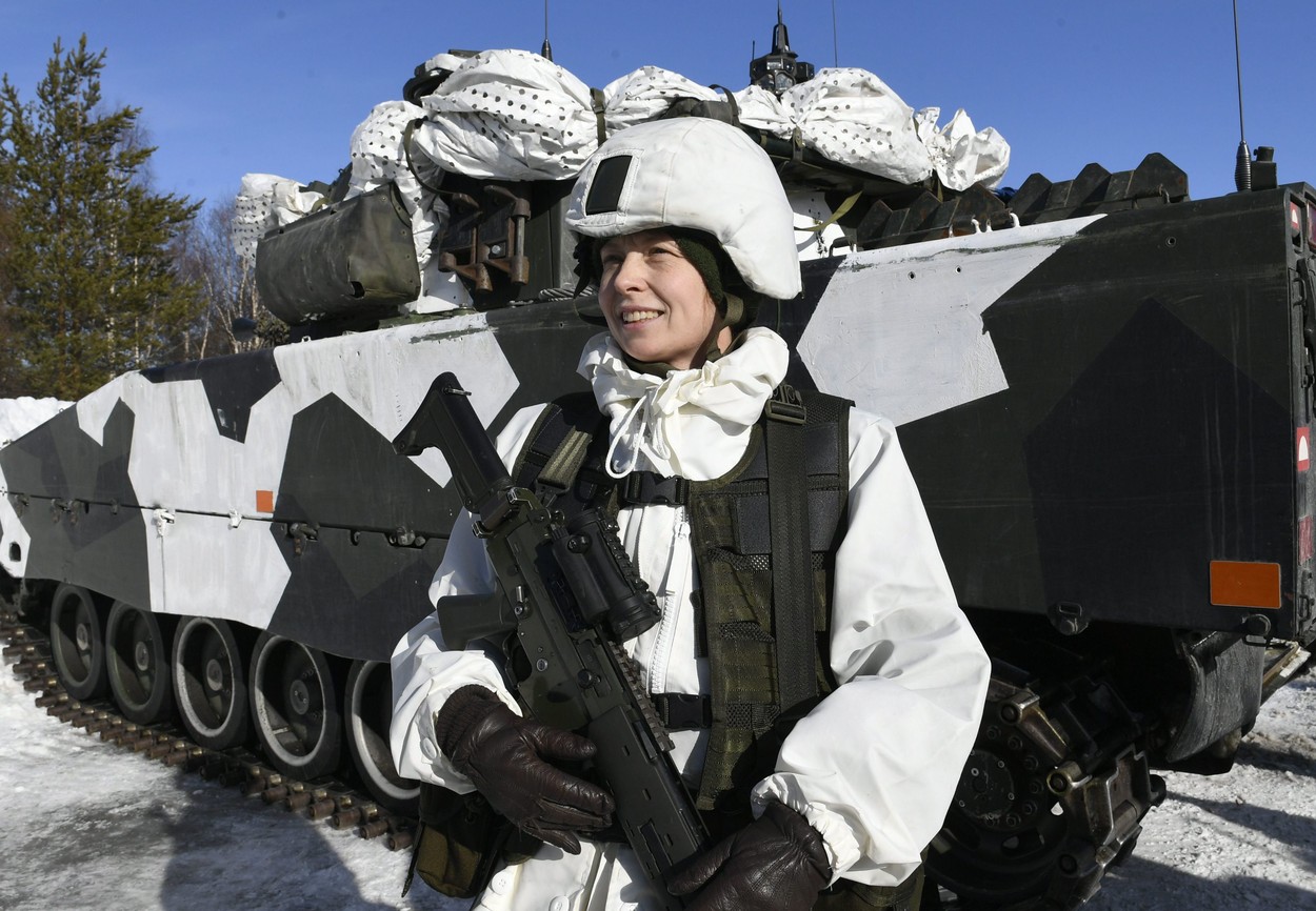Soldaţii în termen din Norvegia vor trebui să restituie la finalul serviciului militar chiloții și sutienele