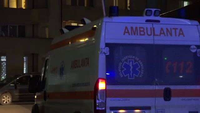 Caz șocant în județul Vaslui. O fată de 15 ani a murit subit, în ambulanță