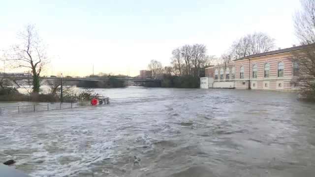 Franța, lovită de inundații. Două zile a plouat neîncetat