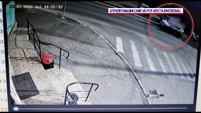 VIDEO: Momentul în care polițistul din București le lovește pe cele 2 fetițe, omorând-o pe una