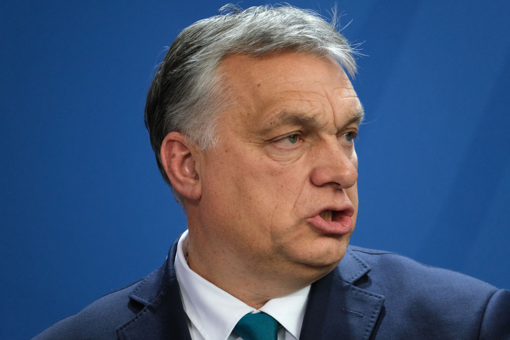 Ungaria a amenințat că va bloca sancțiunile UE privind importurile de petrol și gaze din Rusia