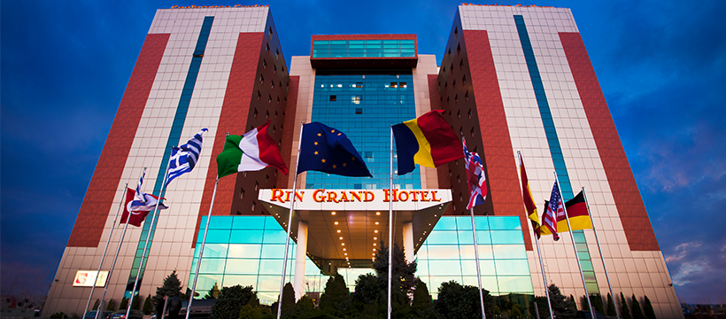 Unul dintre cele mai mari hoteluri din Europa, aflat în București, s-a închis: ”Pandemia ne-a afectat”