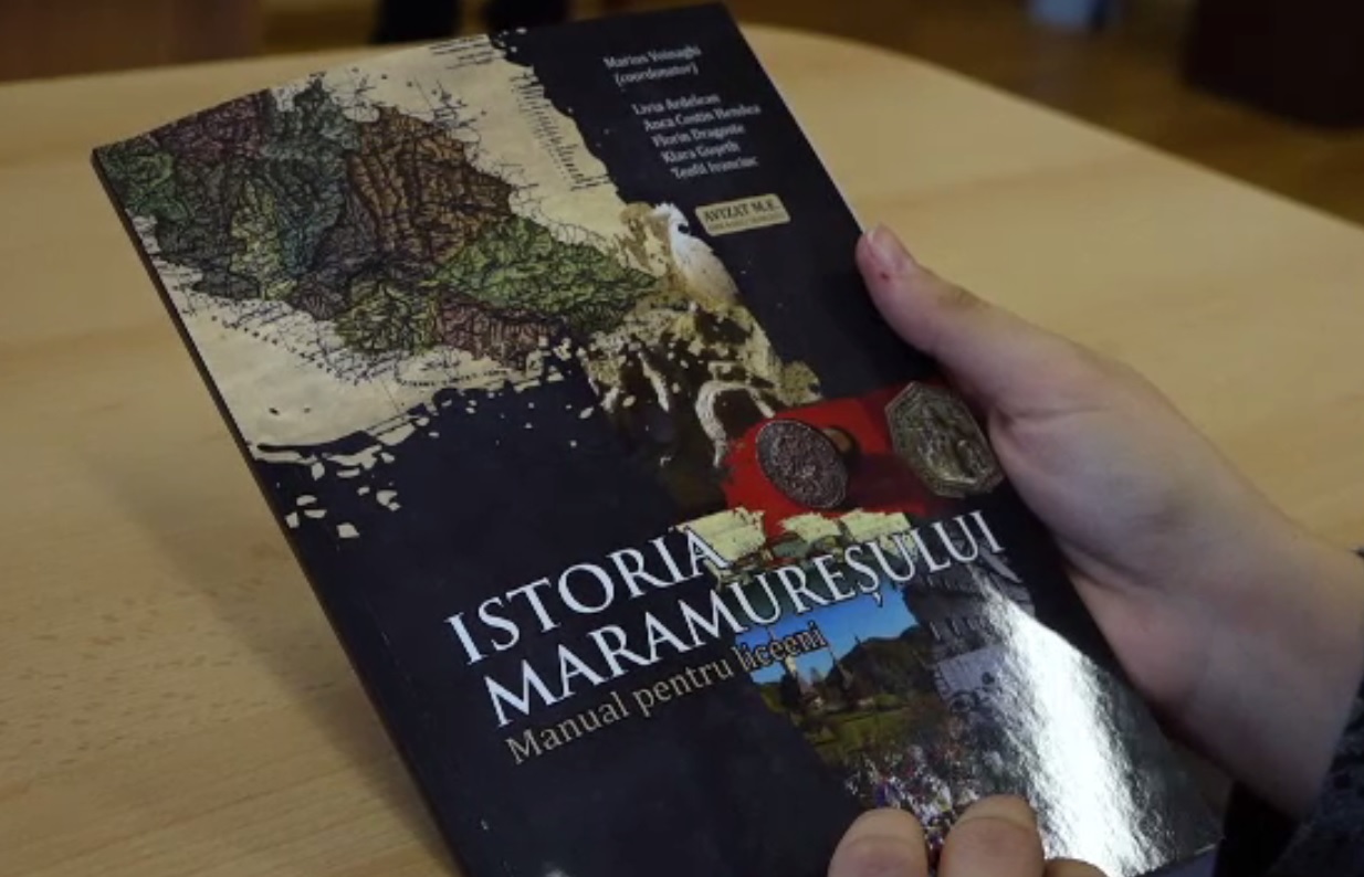 Liceenii din Maramureș pot studia în școli istoria județului după un manual aparte