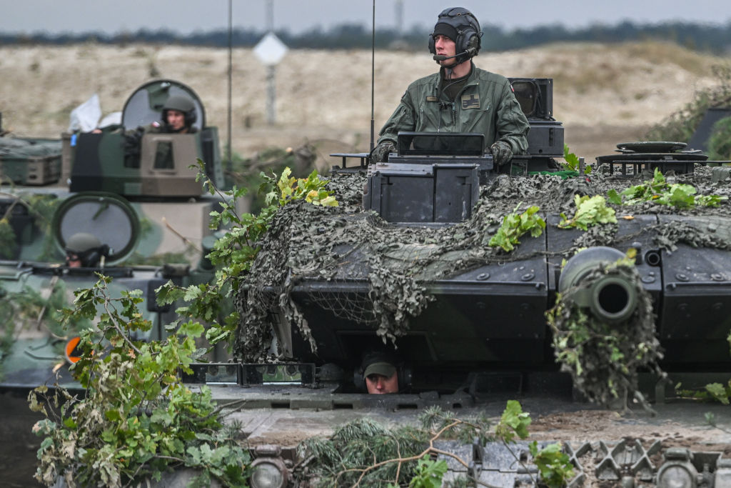 Cât de puternic este tancul Leopard 2, de care se teme și Rusia. Este considerat unul dintre cele mai bune din lume - Imaginea 4