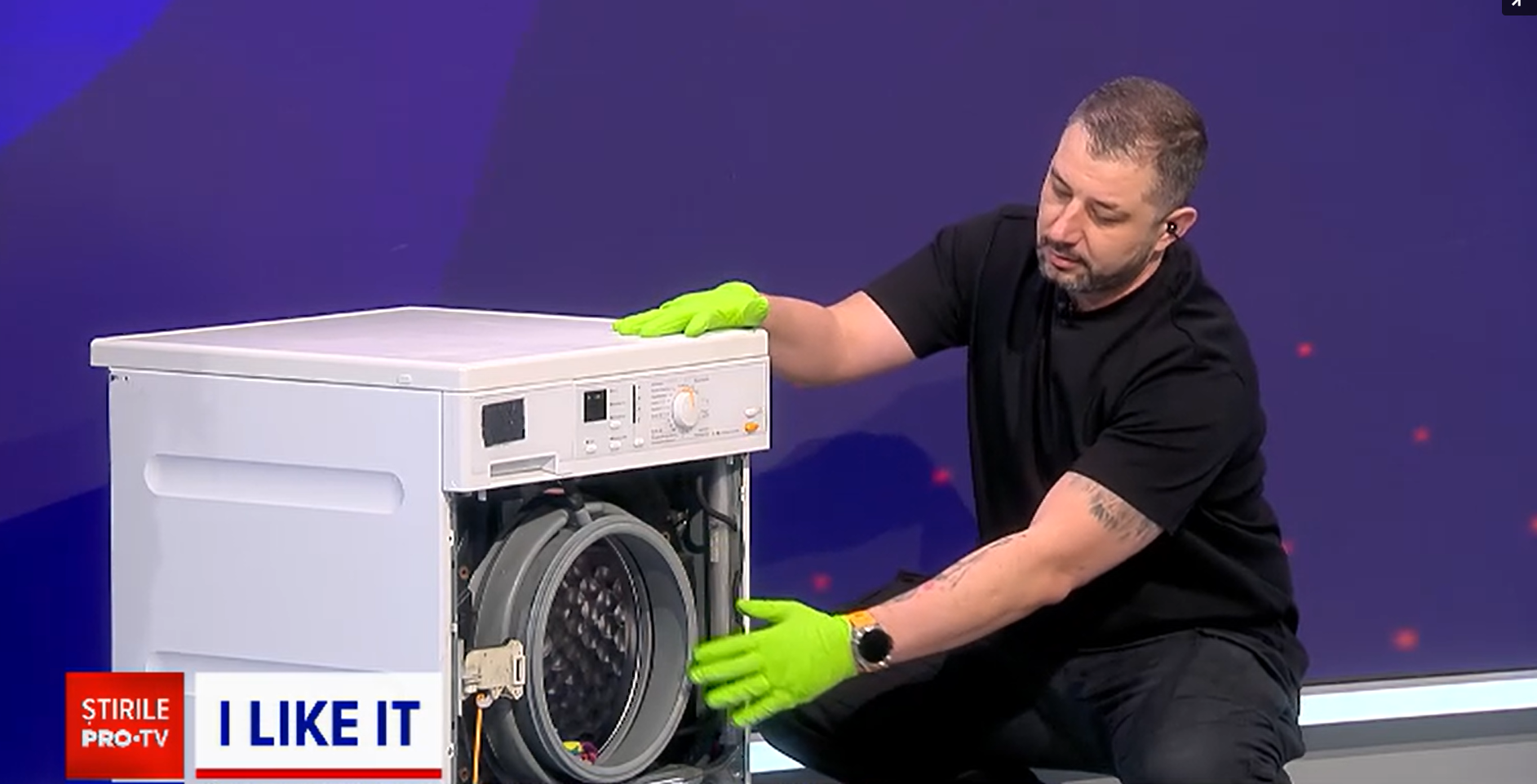 iLikeIT. Aflăm ce se &icirc;nt&acirc;mplă cu șosetele &icirc;n mașinile de spălat rufe și unde dispar