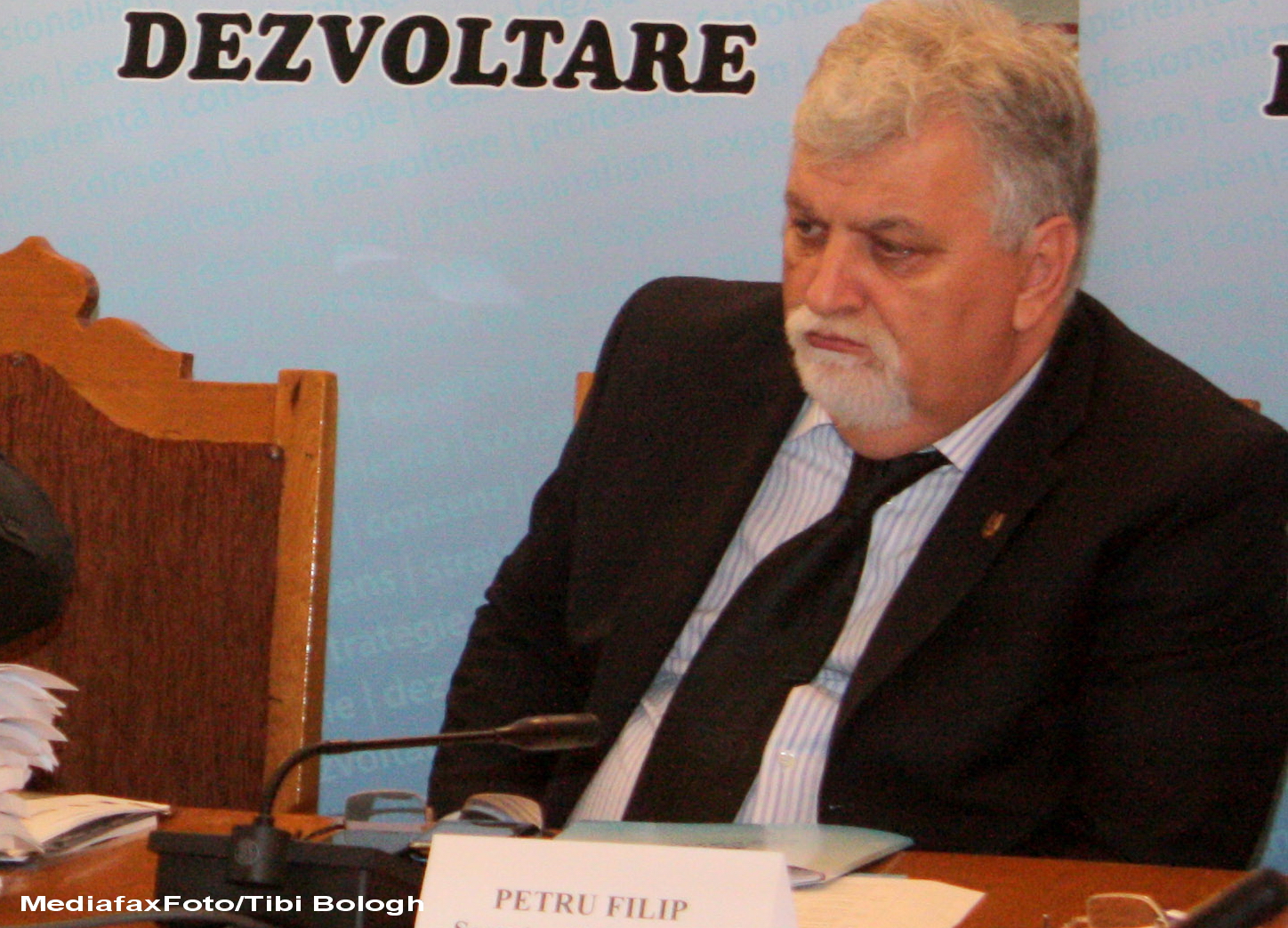 Petru Filip a fost numit de Crin Antonescu presedinte interimar al Senatului